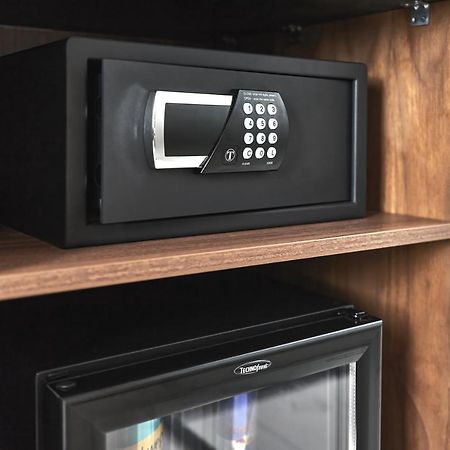 Mim Apartments Скопье Экстерьер фото